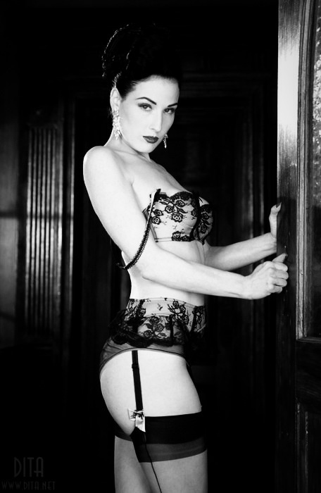 85fa88a9d9527e4f28355f797f795323.jpg image