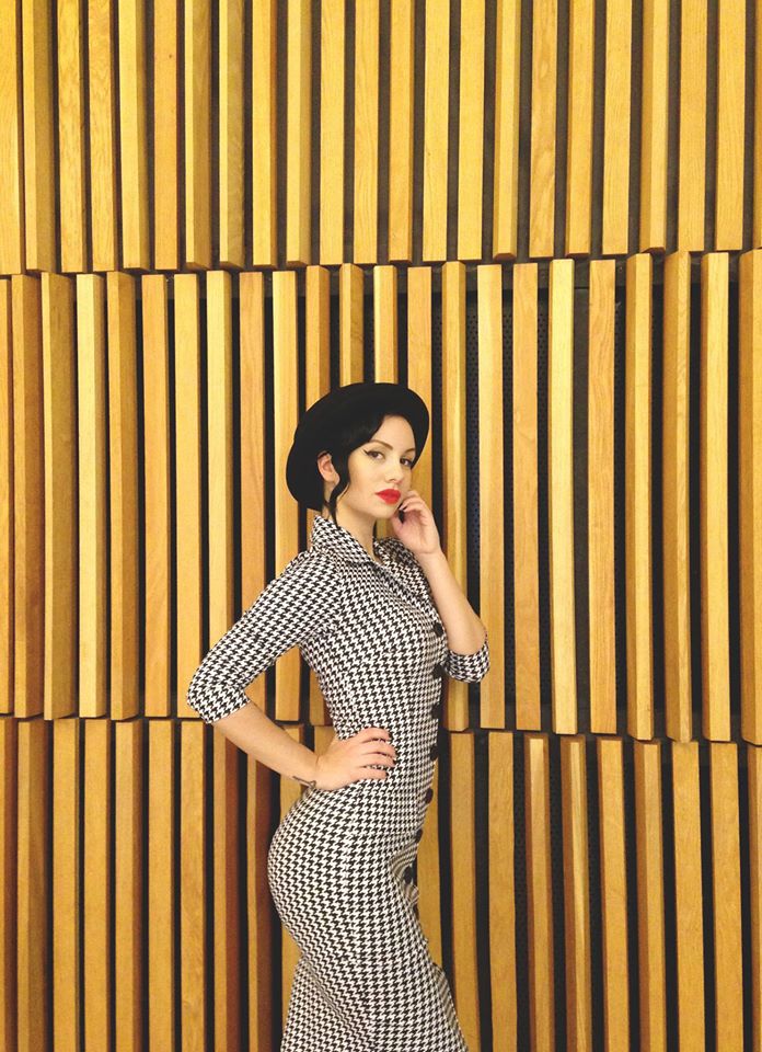 20150102-PinUp_AnaPerduv_04