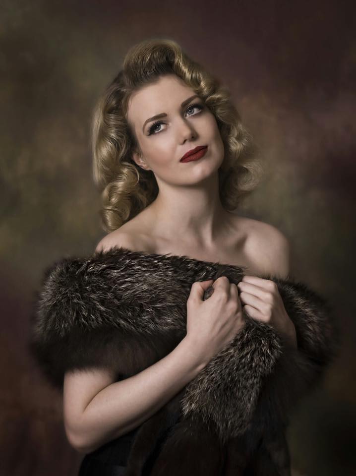 20150105_PinUp_FrankiiWilde_01