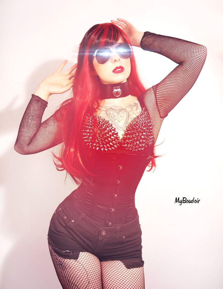 Pin up My Boudoir : Darcy La Rouge