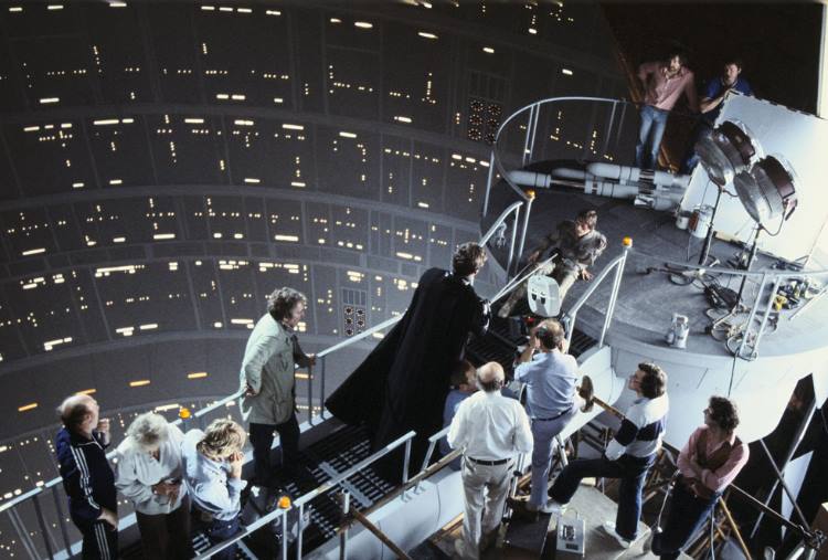 20150121_StarWars_ESB_Behindscenes_01