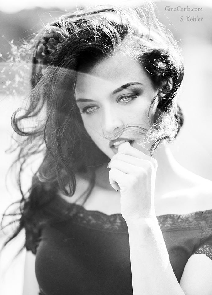 20150122_PinUp_GinaCarla_05