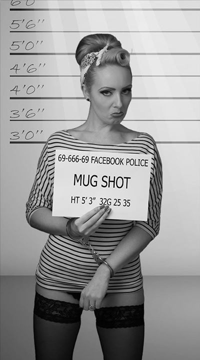 20150122_PinUp_OctoberDivine_01