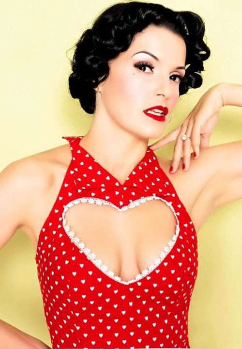 20150129_PinUp_BernieDexter_02