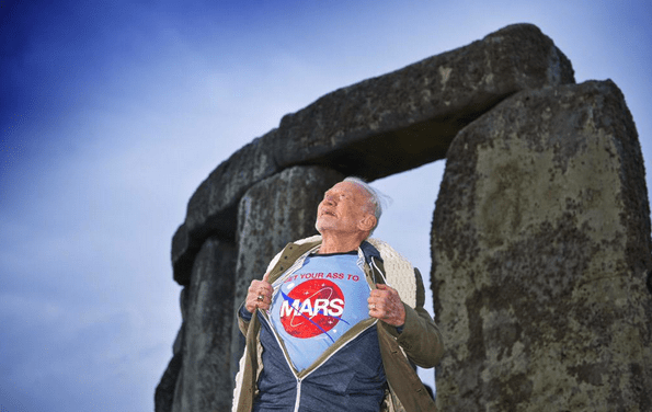 Space Hero Buzz Aldrin Took the Best Photo at&nbsp;Stonehenge