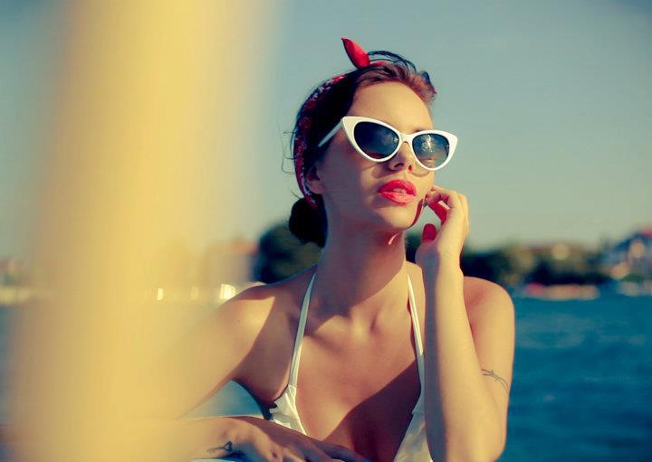 20150516 – Pin up : Ana&nbsp;Perduv