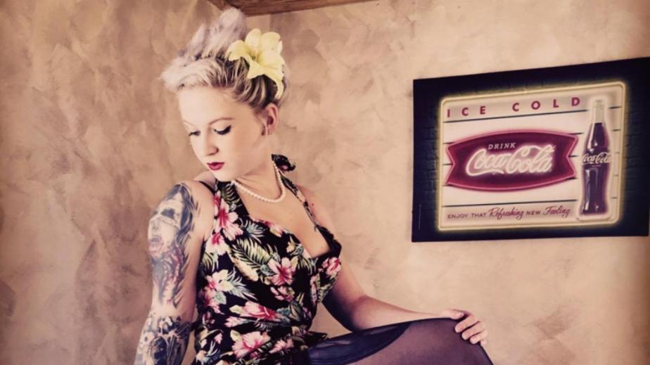 20161024 – Eileen vise le titre national de miss pin-up – La Voix du&nbsp;Nord